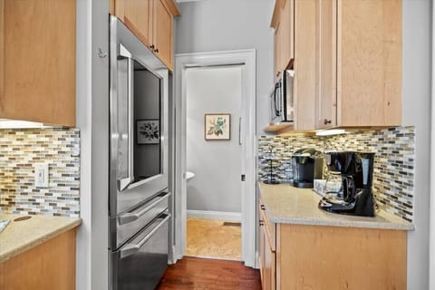 Ef081a22 bd25 4682 bde6 124b5c832de4