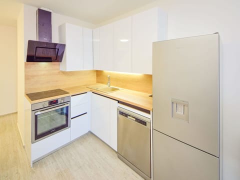 Cabinetry, Countertop, Property, Furniture, Kitchen Stove, Drawer, Kitchen, Wood, Sink, Kitchen Appliance