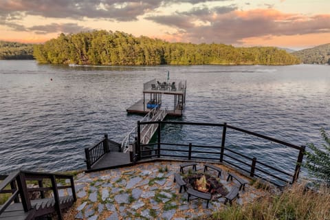 The Perfect Lake Escape