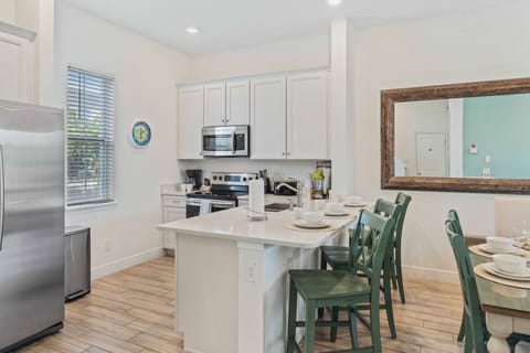 Fully equipped kitchen- with an open connect design you will have an easy access to the space where you prepare your food