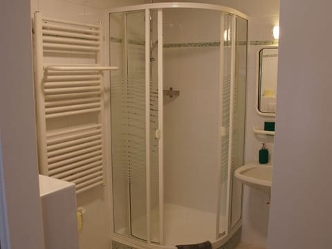 Elli, Appartement - Appartement/fewo, Dusche, WC, 1 Schlafraum Apartment in Bad Hofgastein