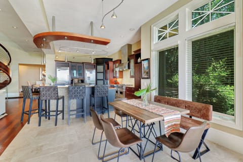 23 Black Skimmer | Sun Room