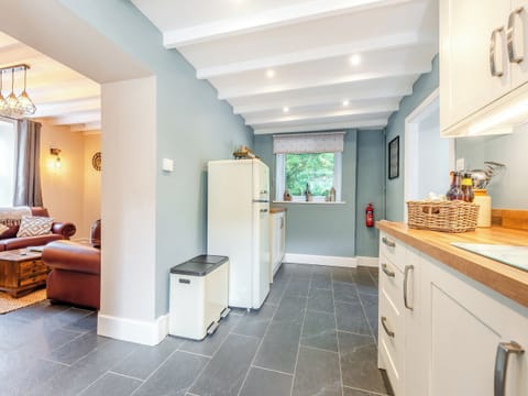 Kitchen | Mill Keeper&rsquo;s Cottage, St. Clears