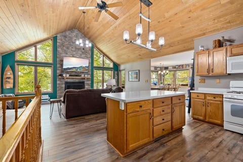 Kitchen. Open concept.