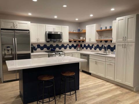 Fully furnished kitchen with lots of storage space. Perfect for long term rentals. This is a place set up for executive housing and/or long term rentals.
