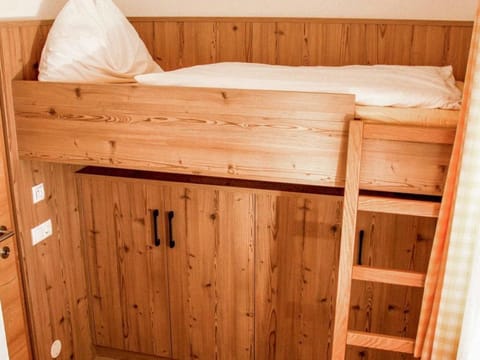 Apartment Basecamp - People's Hotel Bed and Breakfast in Piesendorf