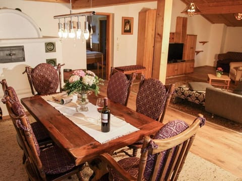 Apartment People's Place Type E - PEOPLE'S HOTEL Bed and Breakfast in Piesendorf