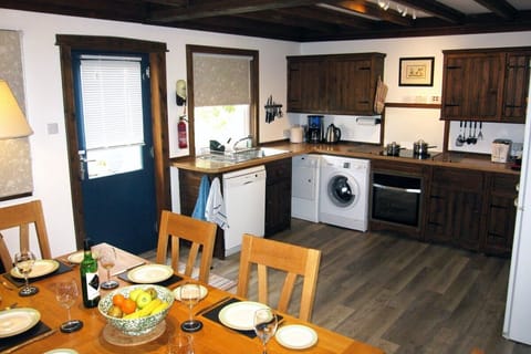 Jura Cottage kitchen