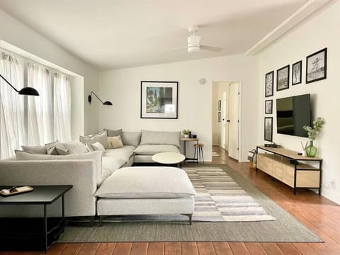 Big and cozy 160” deep sectional. 