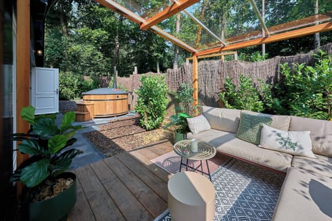 garden (1)