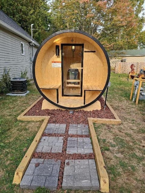 Barrel Sauna