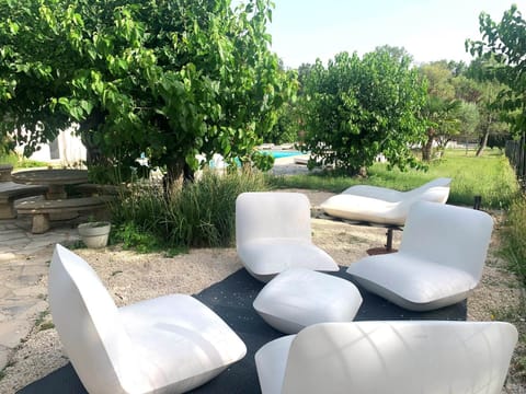 location saisonniere piscine spa calme detente nature parc riviere gard occitanie gite_de_charme art riviere serenite chic luxe design