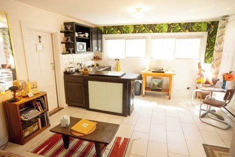 Spin records and discover some new music!