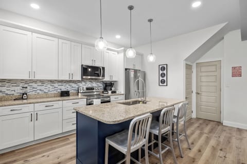 Massive Island Kitchen For Cooking And Entertaining