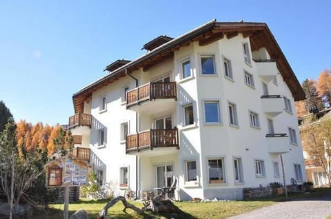 Exterior view in auttum