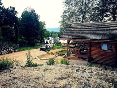 Vue depuis la terrasse sur le lac