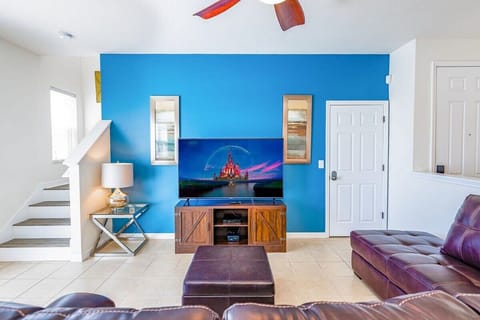 This spacious townhome is perfect for a group of 8, with plenty of fun built right in.