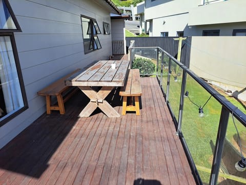 Alfresco dining with a sea view