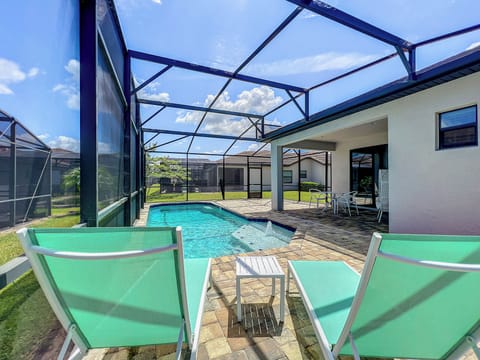 Private Pool & Patio
