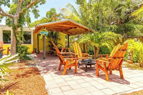 Relax and enjoy this outside private oasis with friends and family