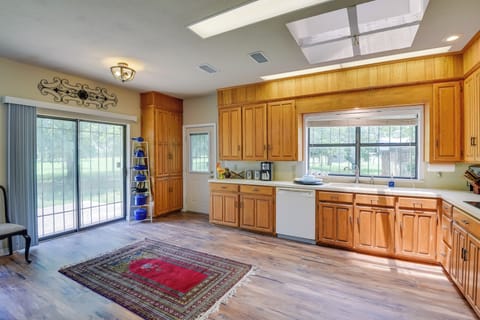 Kitchen | Crockpot | Coffee Grinder | Drip Coffee Maker | Toaster