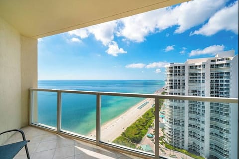 Amazing ocean views - 3 separate balconies - living room, master bedroom, and 2nd bedroom all have access and ocean views.