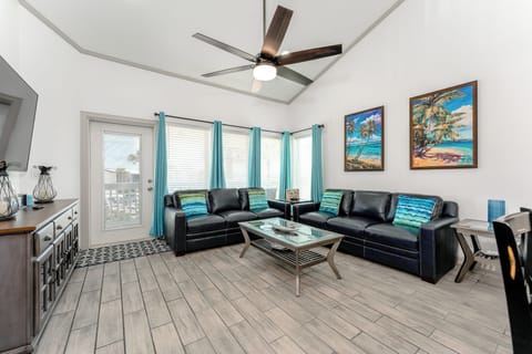 This vibrant, modern vacation home is exactly where you need to be to have the beachcation of your dreams! Book today, and we'll get you on the beach!