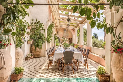 Activities, Amenities, Balcony / Terrace / Patio, Building Exterior, Facilities, Garden, Main Entrance, Pool, Spring, Summer, Wellness