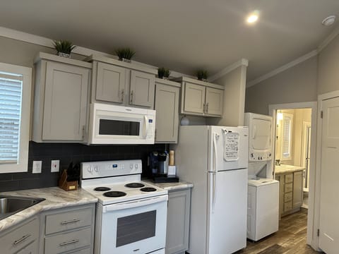 3D00C33C E711 44B3 AE2C 06B29B12A1F2