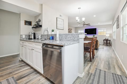 Kitchen | Coffee Maker | Blender