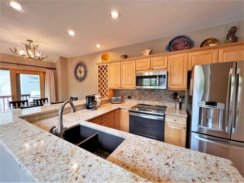 Kitchen fully equipped for all of your needs