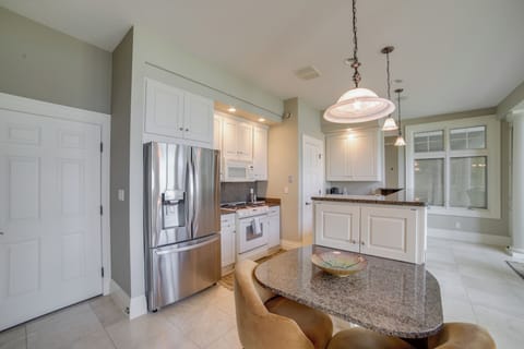 Additional Dining Area