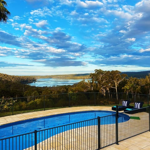 Pool with uninterrupted views