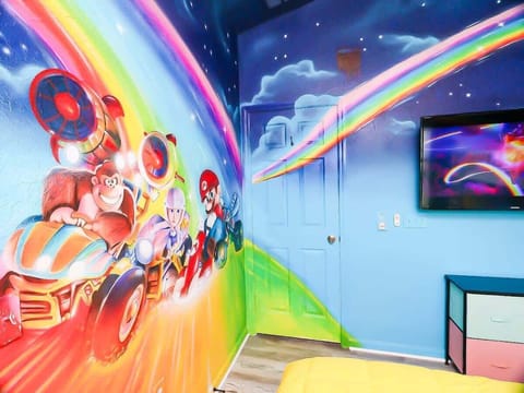 SUPER MARIO KIDS RETREAT w/ARCADES 