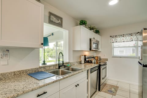 Kitchen | Dishwasher | Drip Coffee Maker | Tea Kettle | Toaster