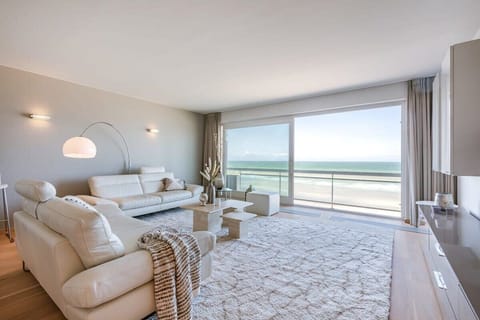 Bright living space with stunning sea views