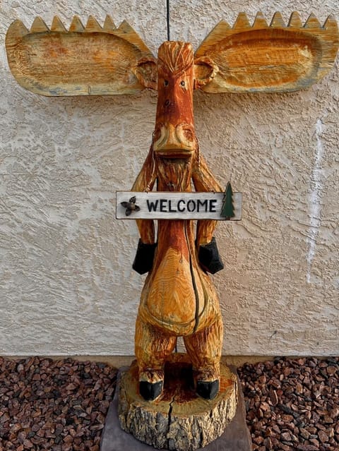 Grumpy Gus is our welcoming committee.  Take a pic with him & post it.  ;-)