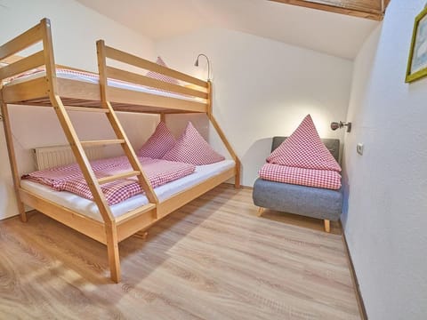 3-raum-ferienwohnung 32 - 2. Og/kl. Balkon - Alte Schmiede Apartment in Oberstdorf