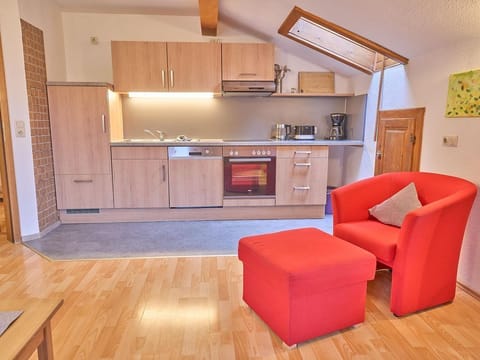 3-raum-ferienwohnung 32 - 2. Og/kl. Balkon - Alte Schmiede Apartment in Oberstdorf