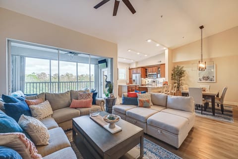 Naples Vacation Rental | 2BR | 2BA | 1,650 Sq Ft | Step-Free Access