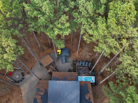 Aerial view of the backyard space amenities and seclusion