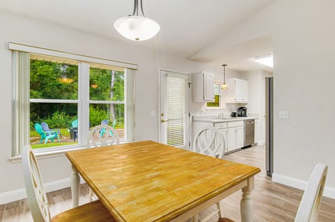 Dine in comfort and elegance in our thoughtfully arranged dining area, creating the ideal space for culinary adventures and shared laughter.