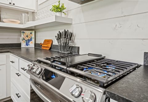 Sizzle up some magic on this chef's dream stove—every meal is a chance to create memories
