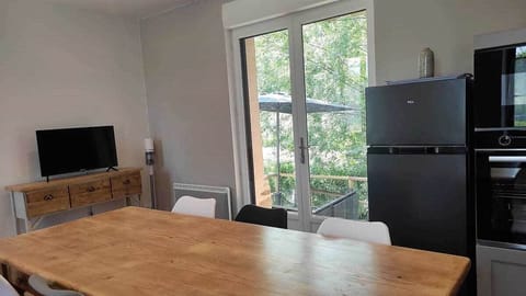 4d13d91a-73e2-4e73-9148-fb3f17a9b1c6