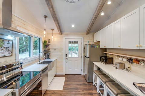 Kitchen | Dishwasher | Cooking Basics | Coffee Maker | Toaster | Microwave