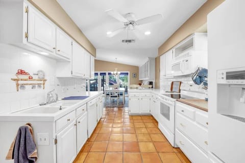 Kitchen fully equipped with the essentials