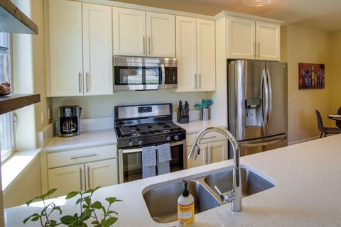 Kitchen | Cooking Basics Supplied