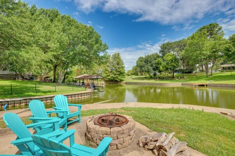 Tool Vacation Rental | 3BR | 2BA | 1,320 Sq Ft | Step-Free Access