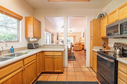 Fully Equipped Kitchen Area