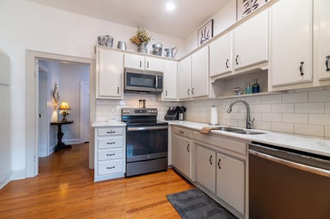 Plenty of space and equipped to cook